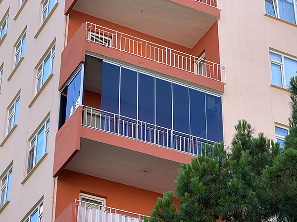 Katalanır Cam balkon Calışmamız Bostancı Dış Görünüm