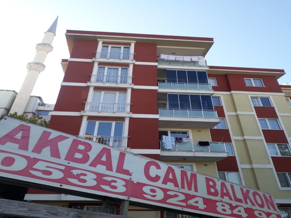 Ümraniye ünalan Cam Balakon Çalışmamız. Füme Cam, aralar alüminyum fitil